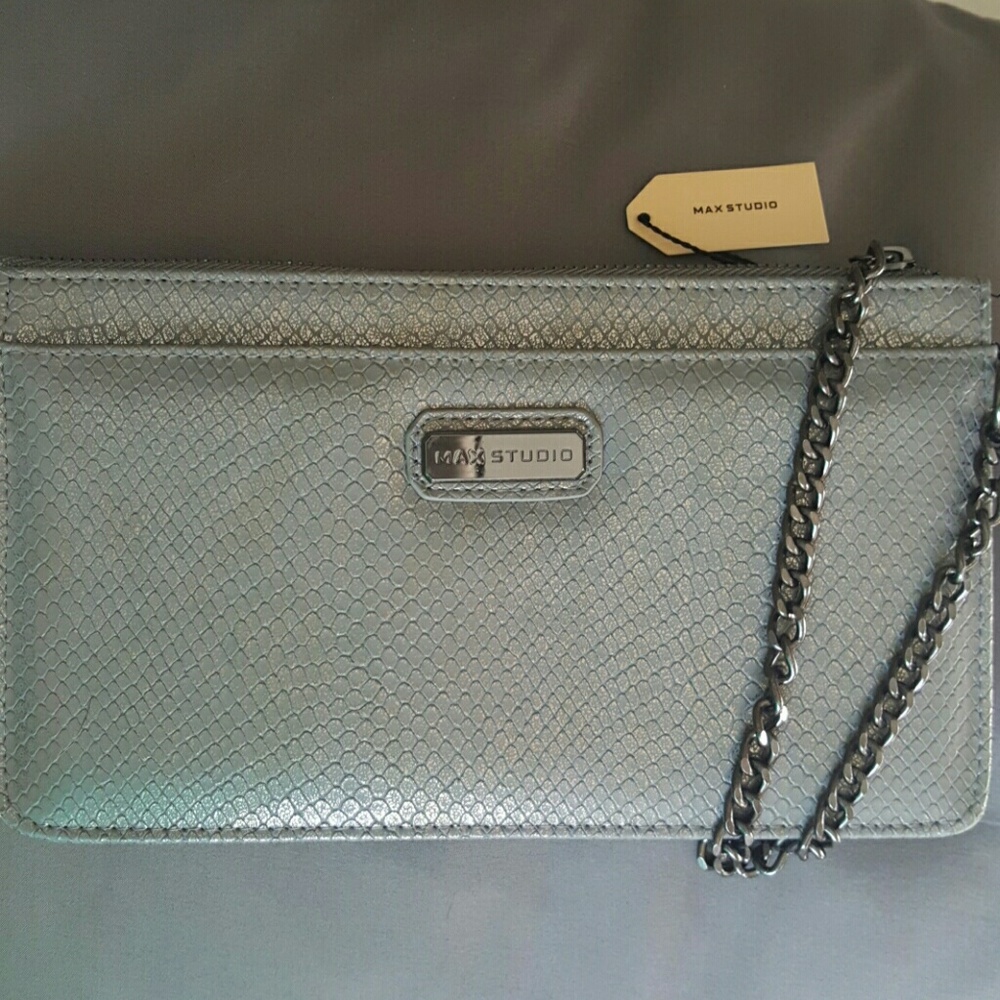 Max Studio Wristlet
